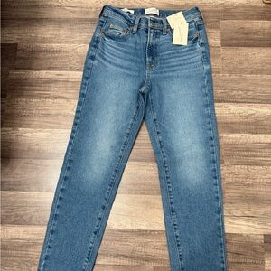 Universal Thread High-Rise Slim Straight Jeans in Medium Blue